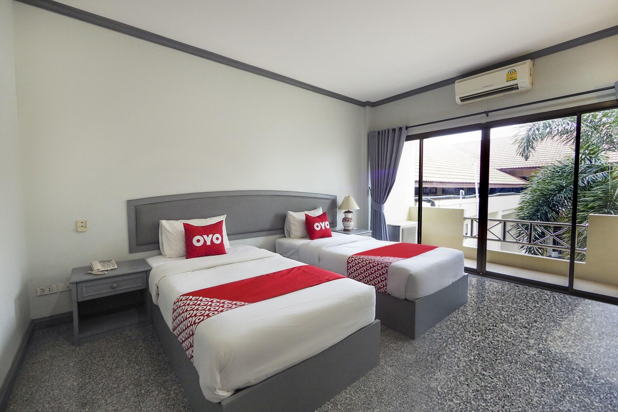 Oyo 859 Golden Land Hotel Chiang Rai Exterior photo