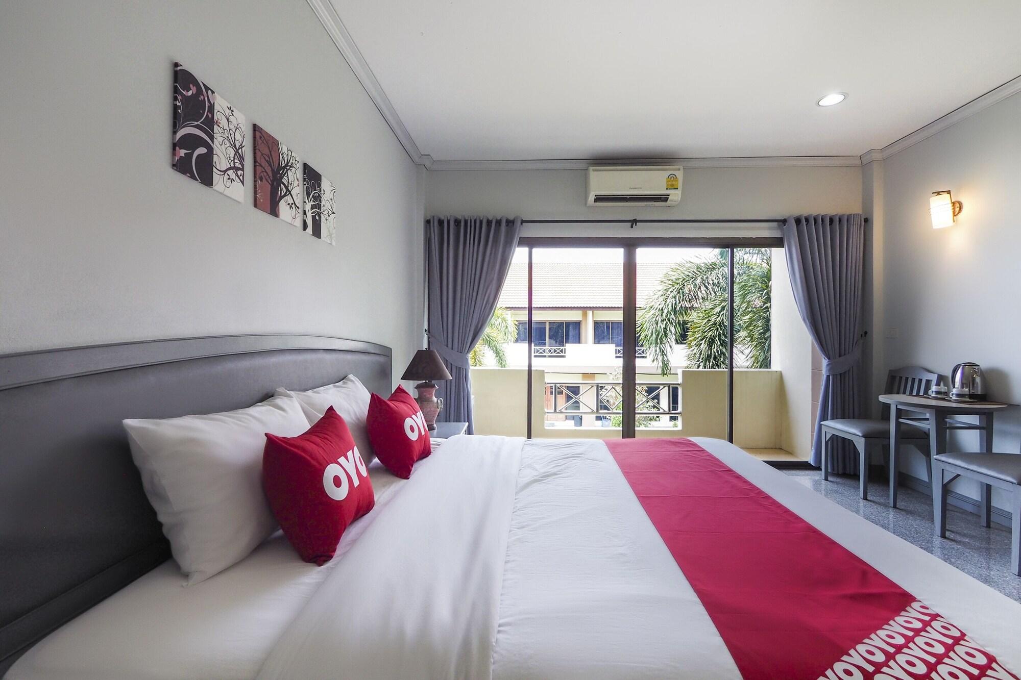 Oyo 859 Golden Land Hotel Chiang Rai Exterior photo