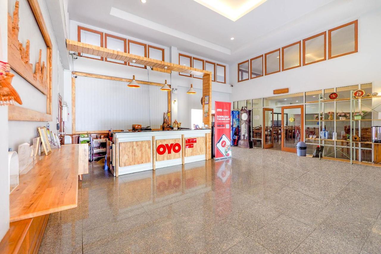 Oyo 859 Golden Land Hotel Chiang Rai Exterior photo